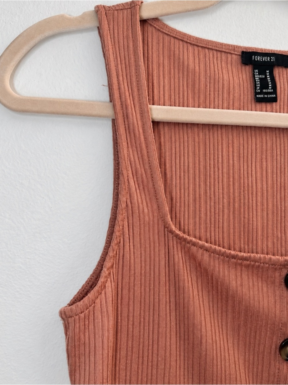 Forever 21 Terracotta Ribbed Button-Front Tank Top size medium - Picture 2 of 15
